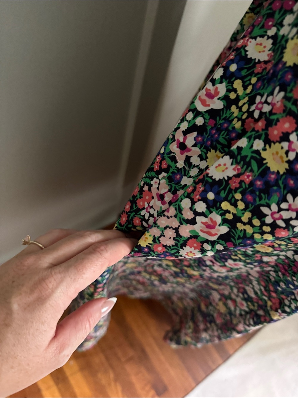 Floral Sleeveless Midi Dress - Navy with Pink & Yellow Flowers >has pockets< - Picture 4 of 5